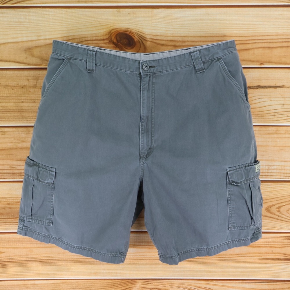 Wrangler Cargo Shorts Mens Size 40 Gray‎ Medium Wash Cotton Pockets Flat Front
